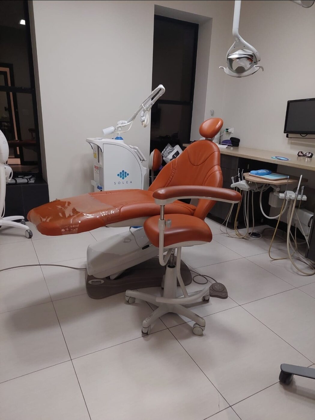 Dental clinic cleaning